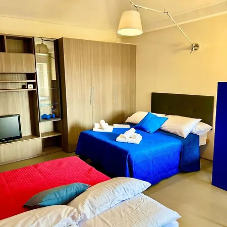 Apartment Torino - Piazza Statuto - La Suite Degli Artisti *