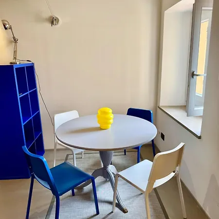 Torino - Piazza Statuto - La Suite Degli Artisti דירה *