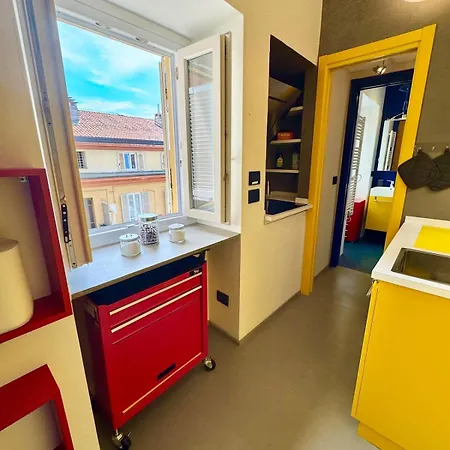 Torino - Piazza Statuto - La Suite Degli Artisti Apartment