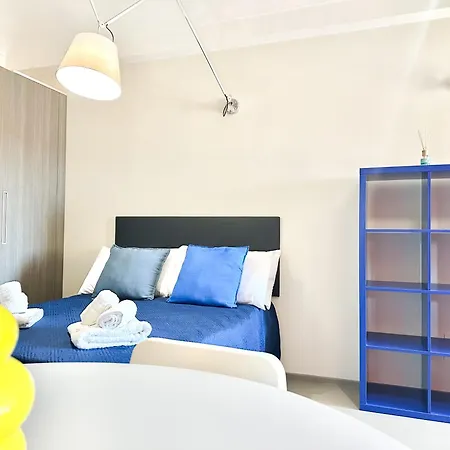 Apartament - Piazza Statuto - La Degli Artisti